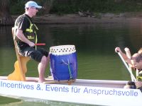 Drachenboot mit Takt-Trommler